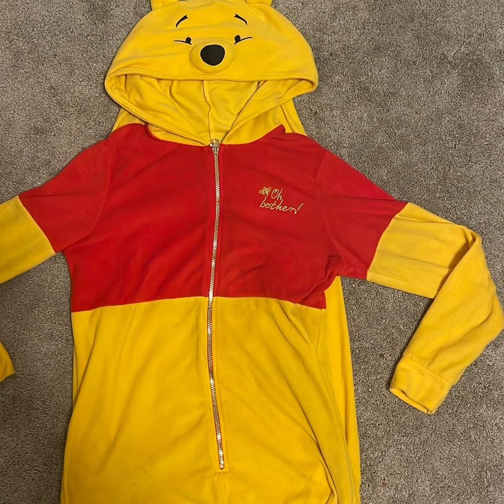 Winnie the Pooh onesie. Size small.